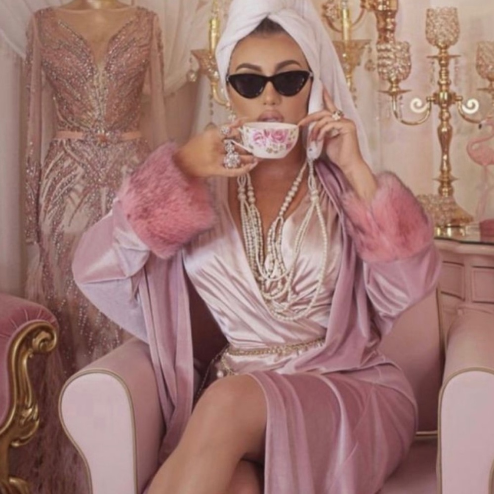 Meet your Posher, Maria